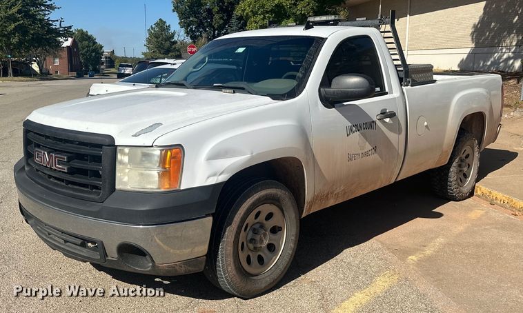 image for item EJ4852 2008 GMC Sierra 1500 pickup truck