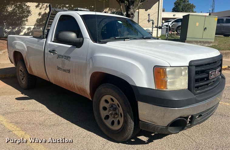 image for item EJ4852 2008 GMC Sierra 1500 pickup truck