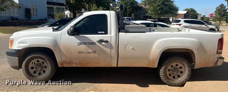 image for item EJ4852 2008 GMC Sierra 1500 pickup truck