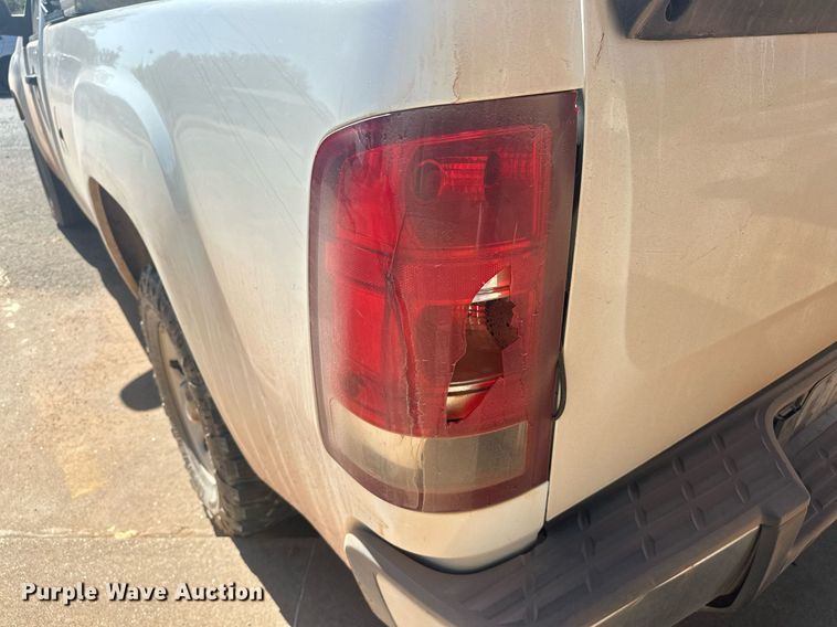 image for item EJ4852 2008 GMC Sierra 1500 pickup truck