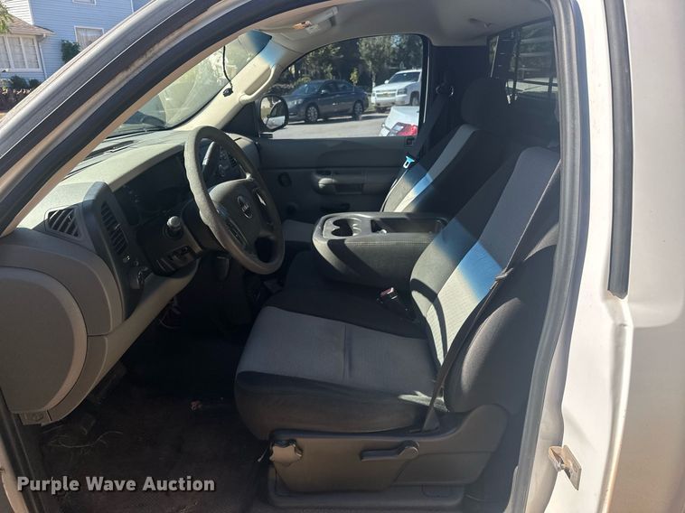 image for item EJ4852 2008 GMC Sierra 1500 pickup truck