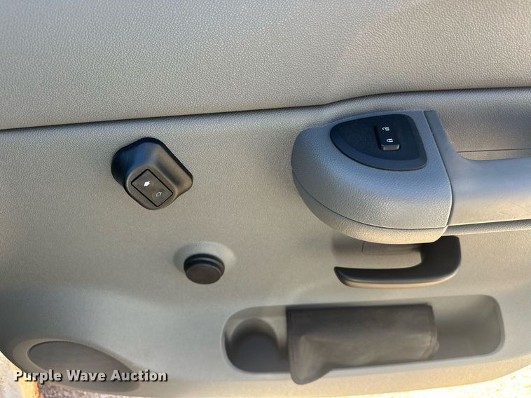 image for item EJ4852 2008 GMC Sierra 1500 pickup truck