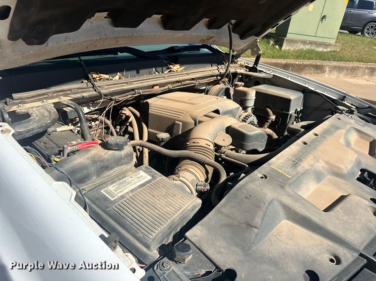 image for item EJ4852 2008 GMC Sierra 1500 pickup truck