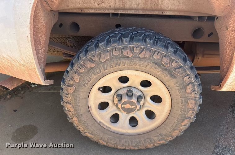 image for item EJ4852 2008 GMC Sierra 1500 pickup truck