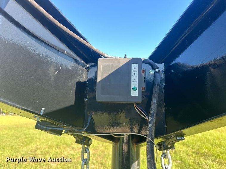 image for item EJ4876 2022 Starlite 82-H248CRGNDV equipment trailer