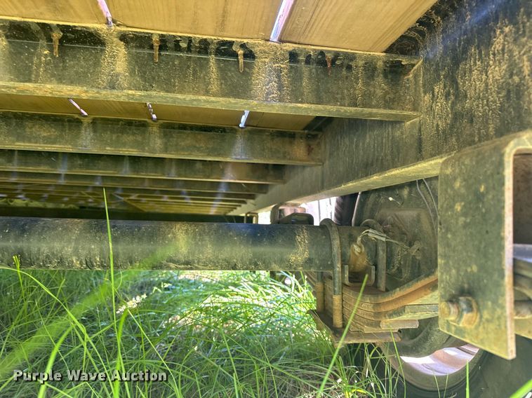 image for item EJ4876 2022 Starlite 82-H248CRGNDV equipment trailer