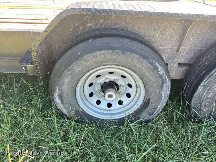 image for item EJ4876 2022 Starlite 82-H248CRGNDV equipment trailer