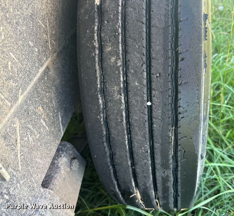 image for item EJ4876 2022 Starlite 82-H248CRGNDV equipment trailer