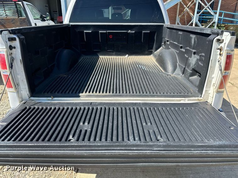 image for item EJ4878 2014 Ford  F150 SuperCrew pickup truck