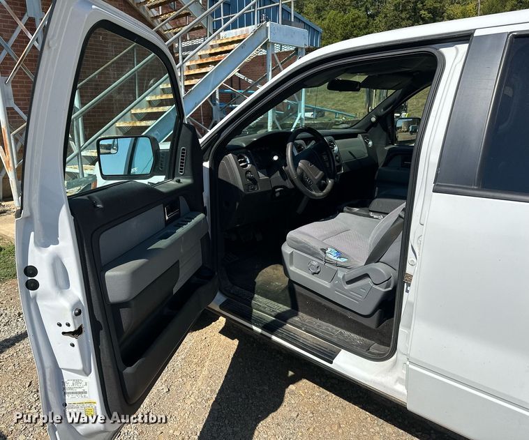 image for item EJ4878 2014 Ford  F150 SuperCrew pickup truck