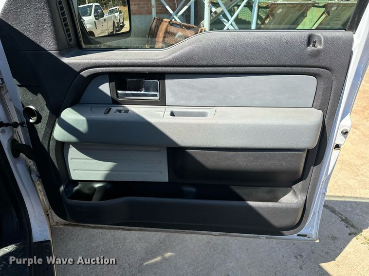 image for item EJ4878 2014 Ford  F150 SuperCrew pickup truck