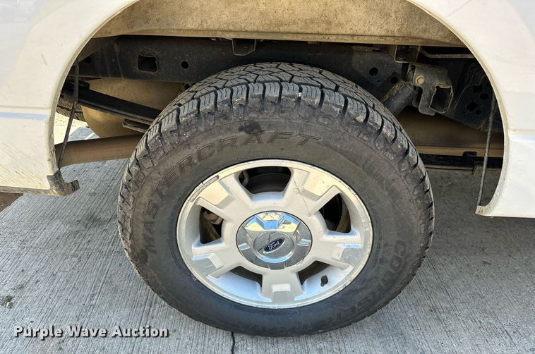 image for item EJ4878 2014 Ford  F150 SuperCrew pickup truck