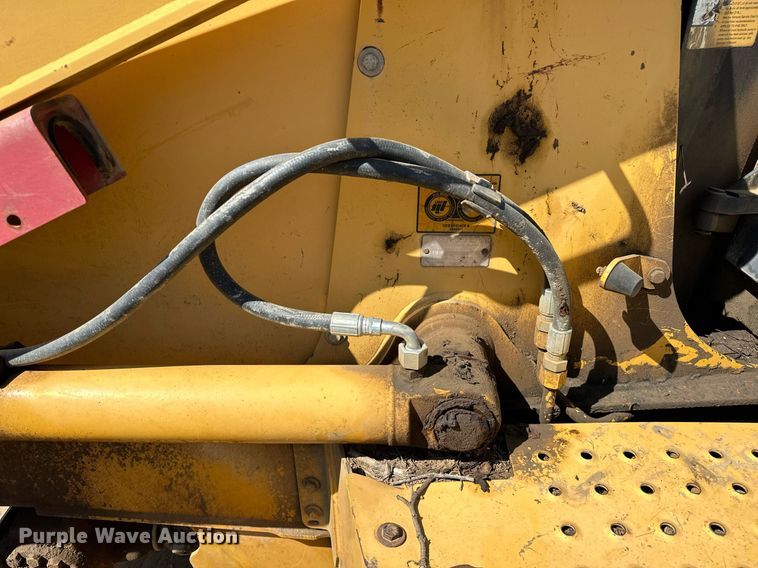 image for item EJ4879 1998 John Deere 310SE backhoe