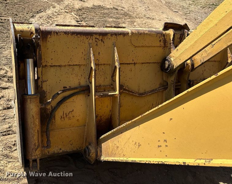 image for item EJ4879 1998 John Deere 310SE backhoe