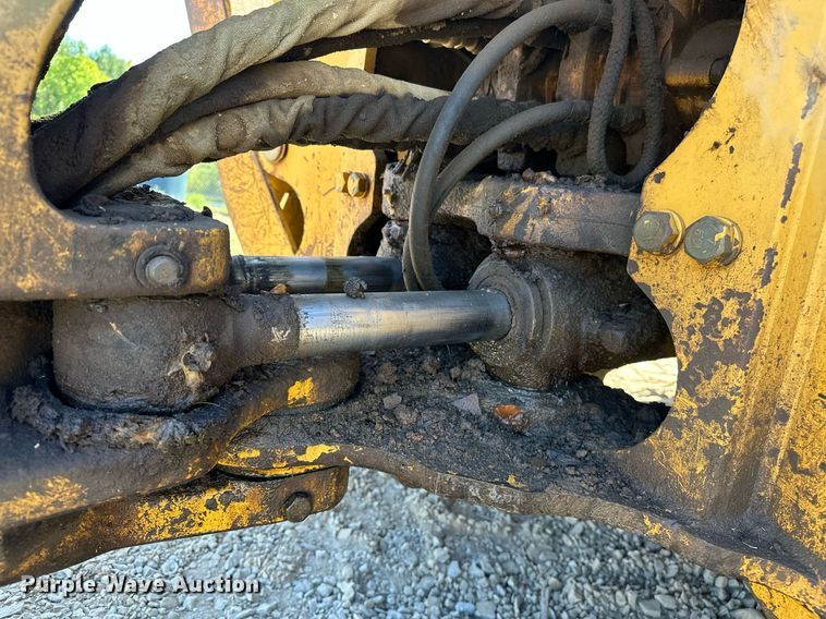 image for item EJ4879 1998 John Deere 310SE backhoe
