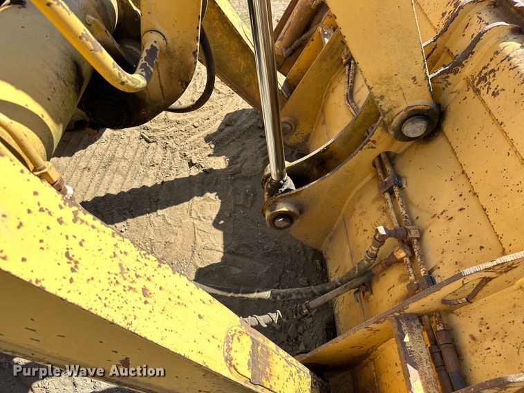 image for item EJ4879 1998 John Deere 310SE backhoe