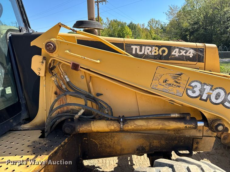 image for item EJ4879 1998 John Deere 310SE backhoe