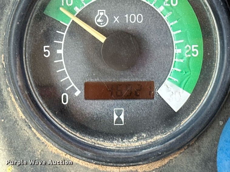 image for item EJ4879 1998 John Deere 310SE backhoe