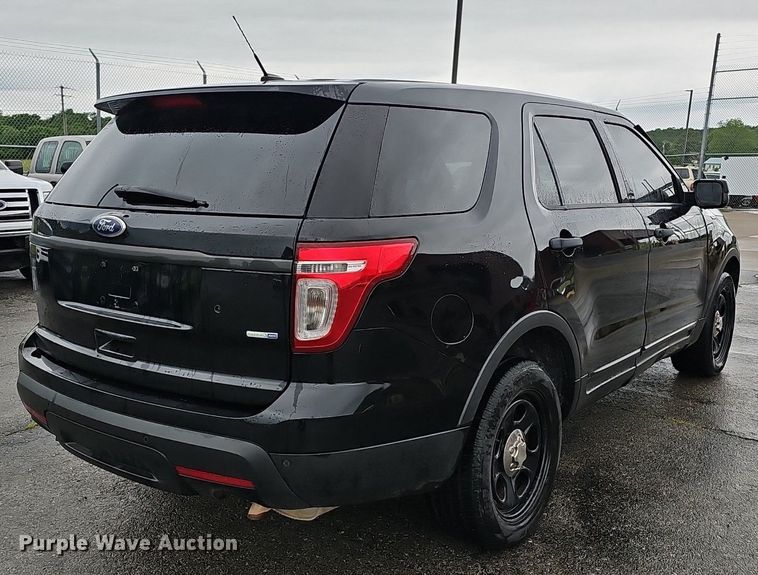image for item EJ5509 2015 Ford Explorer Police Interceptor SUV