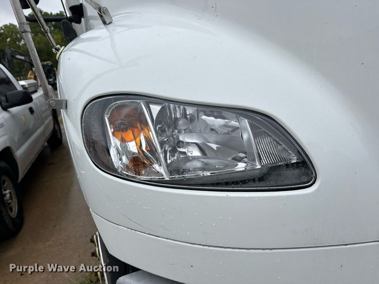 image for item EK0023 2012 Freightliner Business Class M2 refuse truck