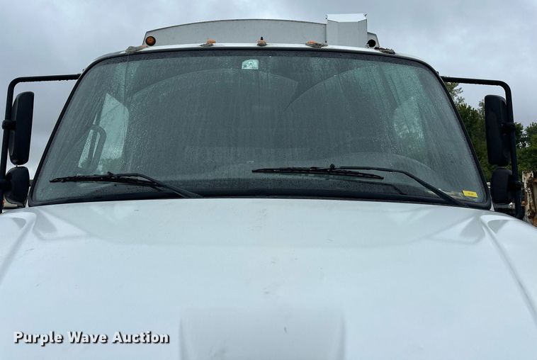 image for item EK0023 2012 Freightliner Business Class M2 refuse truck