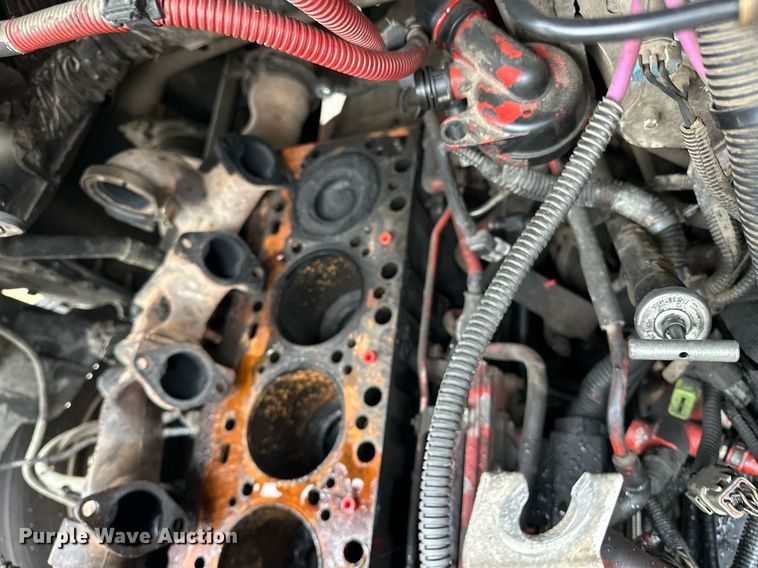 image for item EK0023 2012 Freightliner Business Class M2 refuse truck