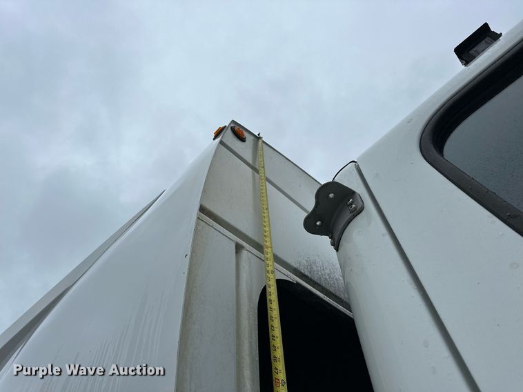 image for item EK0023 2012 Freightliner Business Class M2 refuse truck