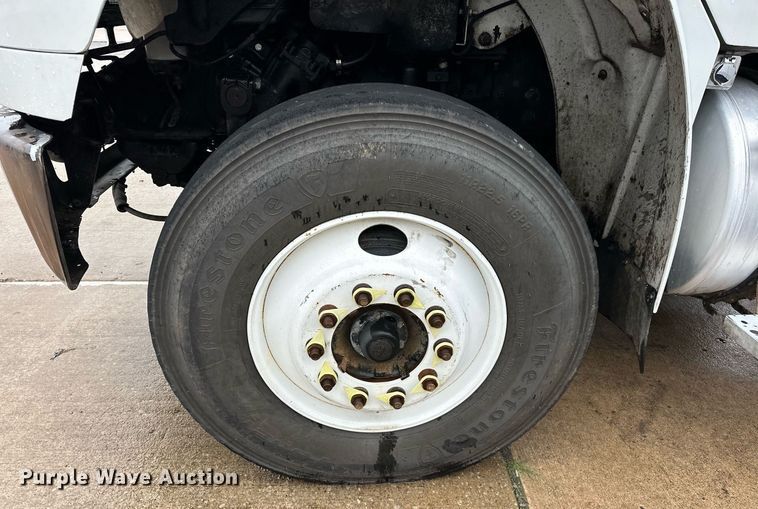 image for item EK0023 2012 Freightliner Business Class M2 refuse truck