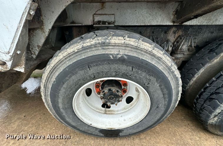 image for item EK0023 2012 Freightliner Business Class M2 refuse truck