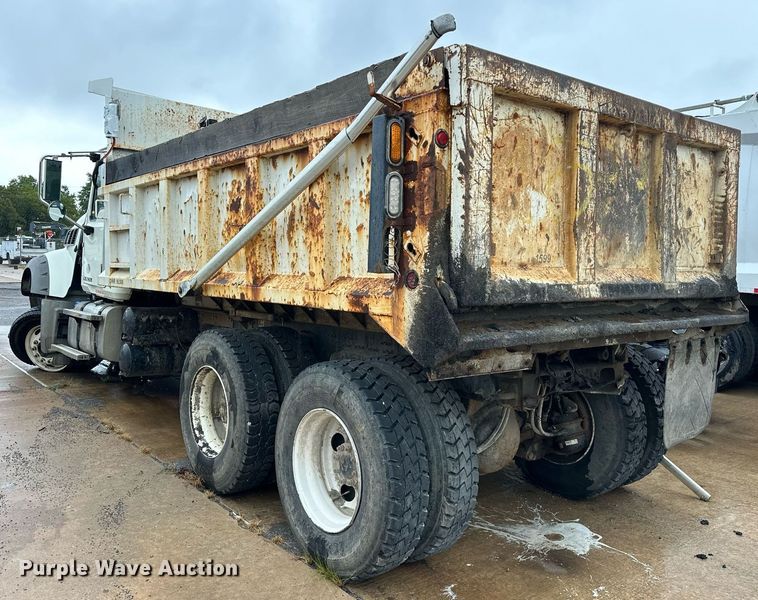image for item EK0024 2016 Mack Granite GU433 dump truck