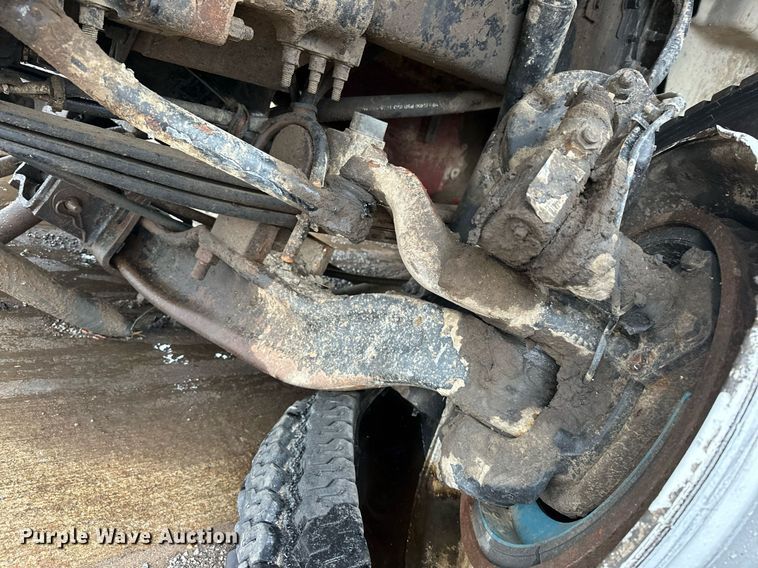 image for item EK0024 2016 Mack Granite GU433 dump truck