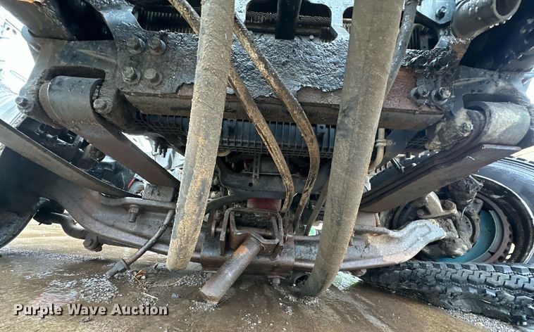 image for item EK0024 2016 Mack Granite GU433 dump truck