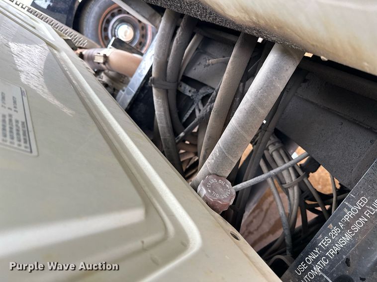 image for item EK0024 2016 Mack Granite GU433 dump truck