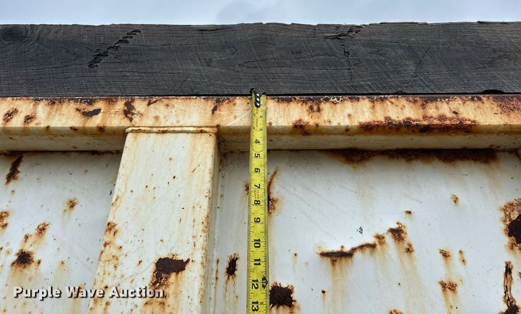 image for item EK0024 2016 Mack Granite GU433 dump truck