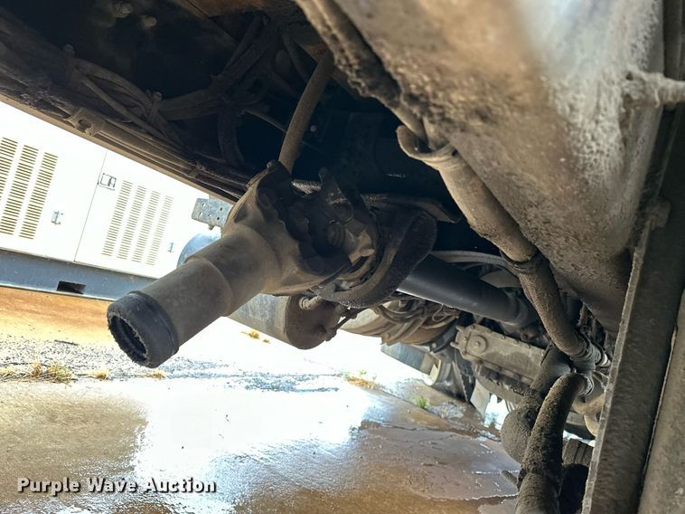 image for item EK0024 2016 Mack Granite GU433 dump truck