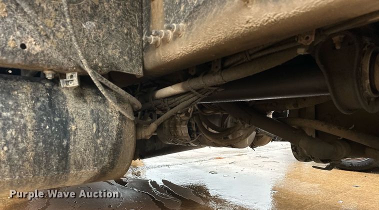 image for item EK0024 2016 Mack Granite GU433 dump truck