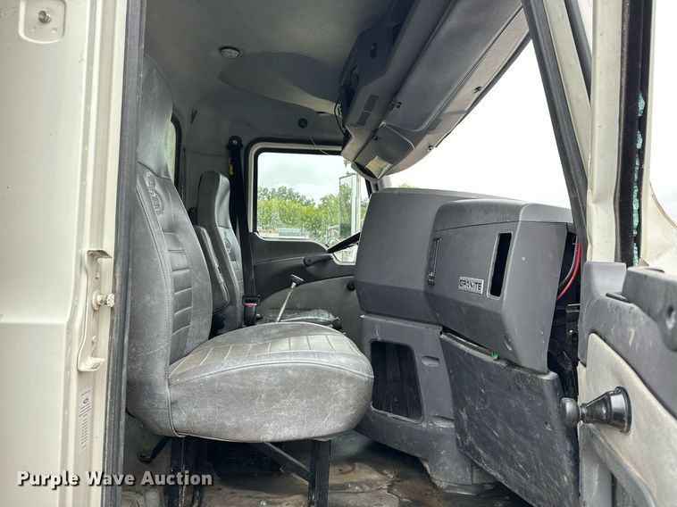 image for item EK0024 2016 Mack Granite GU433 dump truck