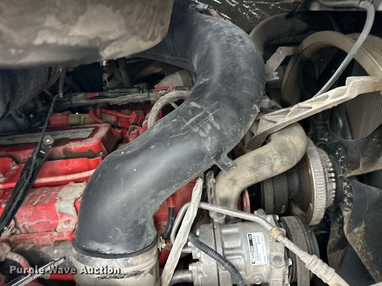 image for item EK0024 2016 Mack Granite GU433 dump truck