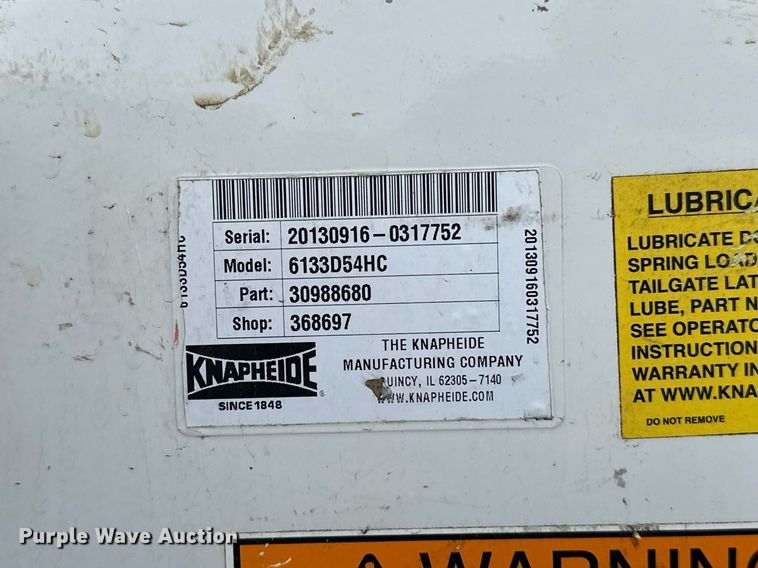 image for item EK0031 1996 International  4700 4X2 utility / service truck