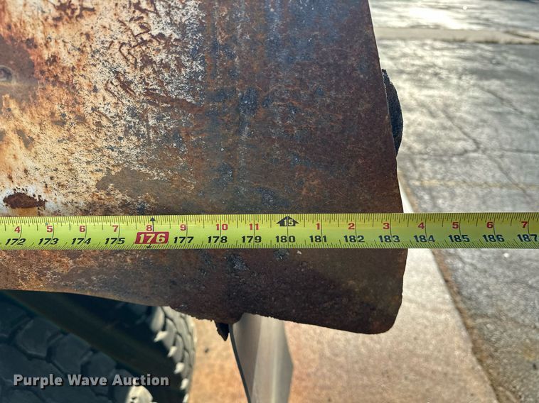 image for item EK0036 2011 Freightliner Business Class M2  dump truck