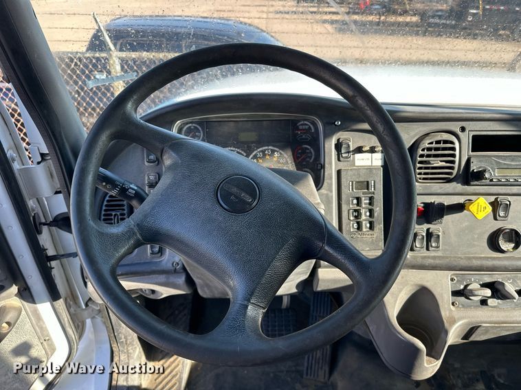 image for item EK0036 2011 Freightliner Business Class M2  dump truck