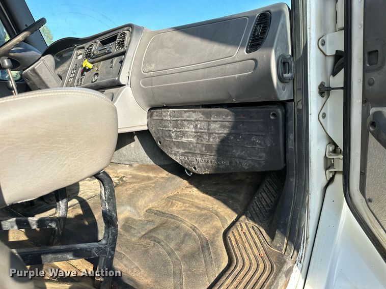 image for item EK0036 2011 Freightliner Business Class M2  dump truck