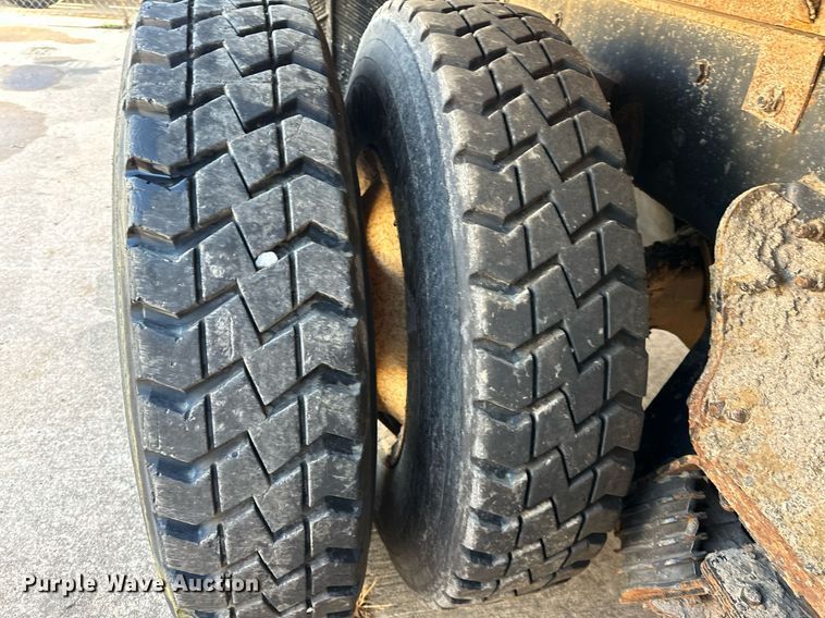 image for item EK0036 2011 Freightliner Business Class M2  dump truck