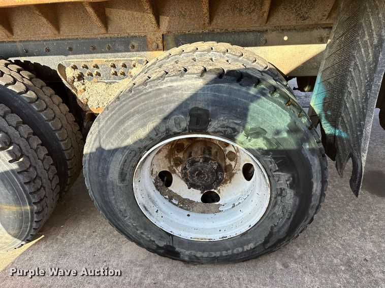 image for item EK0036 2011 Freightliner Business Class M2  dump truck