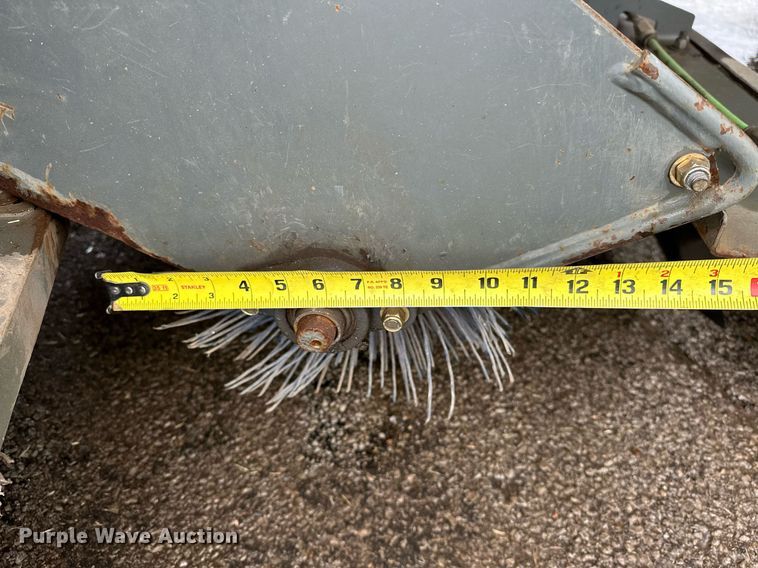 image for item EK0038 2016 AutoCar ACMD XPERT street sweeper truck