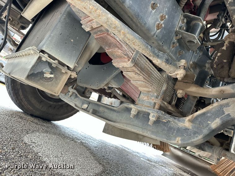 image for item EK0038 2016 AutoCar ACMD XPERT street sweeper truck