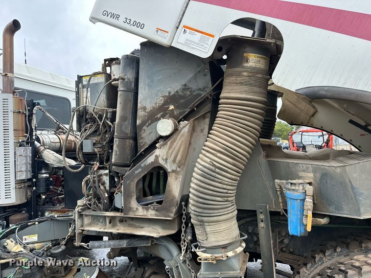 image for item EK0038 2016 AutoCar ACMD XPERT street sweeper truck