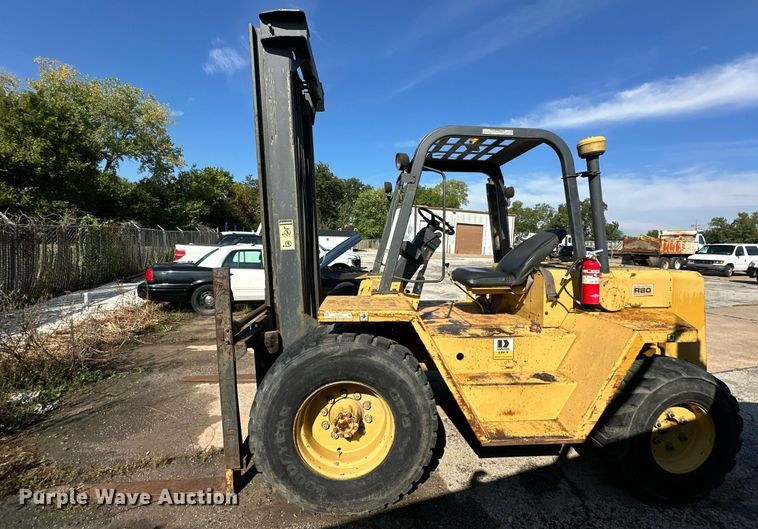 image for item EK0042 Caterpillar R80 forklift