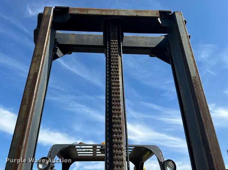 image for item EK0042 Caterpillar R80 forklift