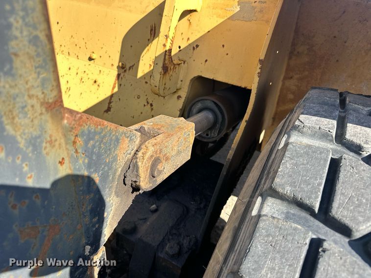 image for item EK0042 Caterpillar R80 forklift